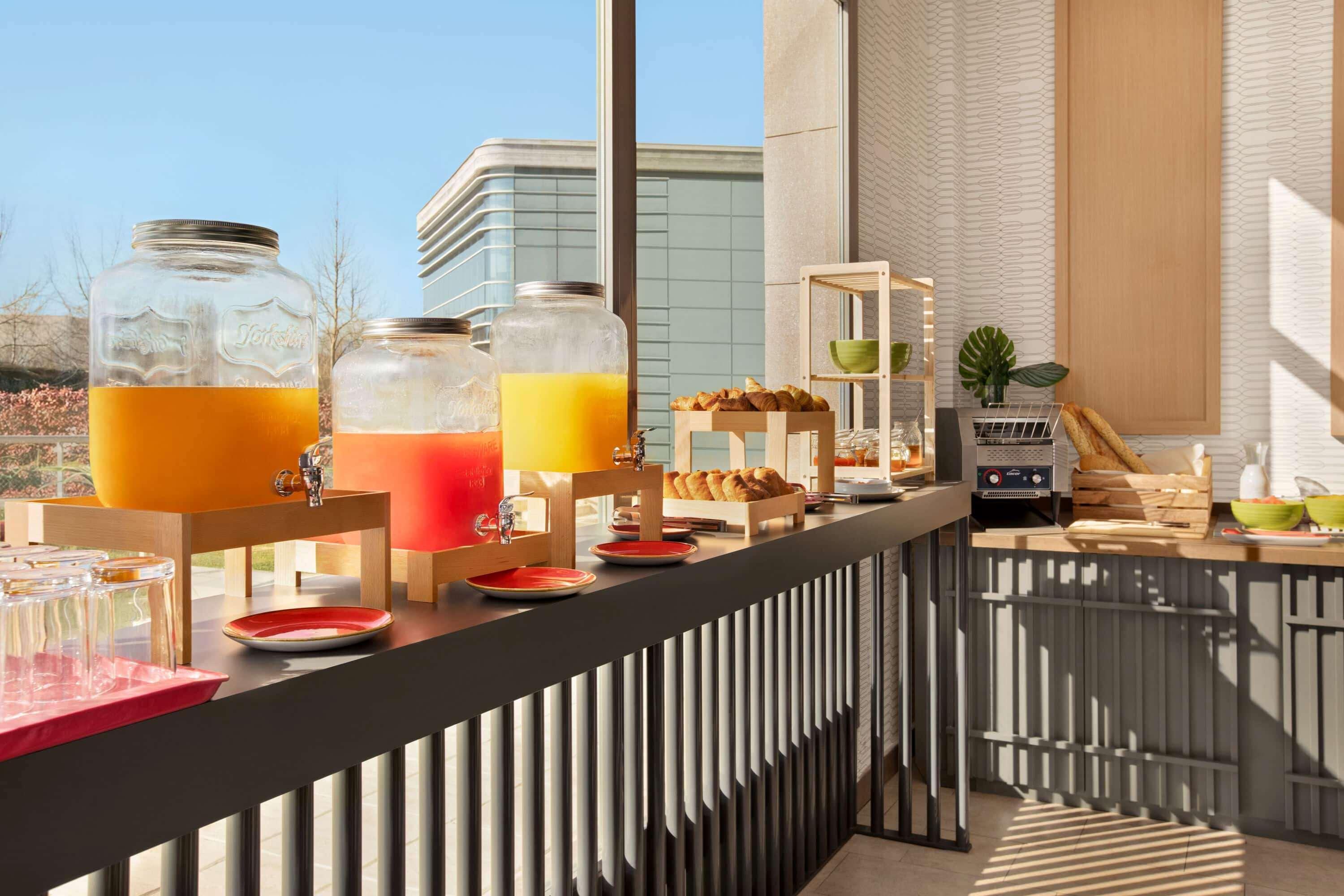 מלון Ramada By Wyndham Madrid חטאפה מראה חיצוני תמונה