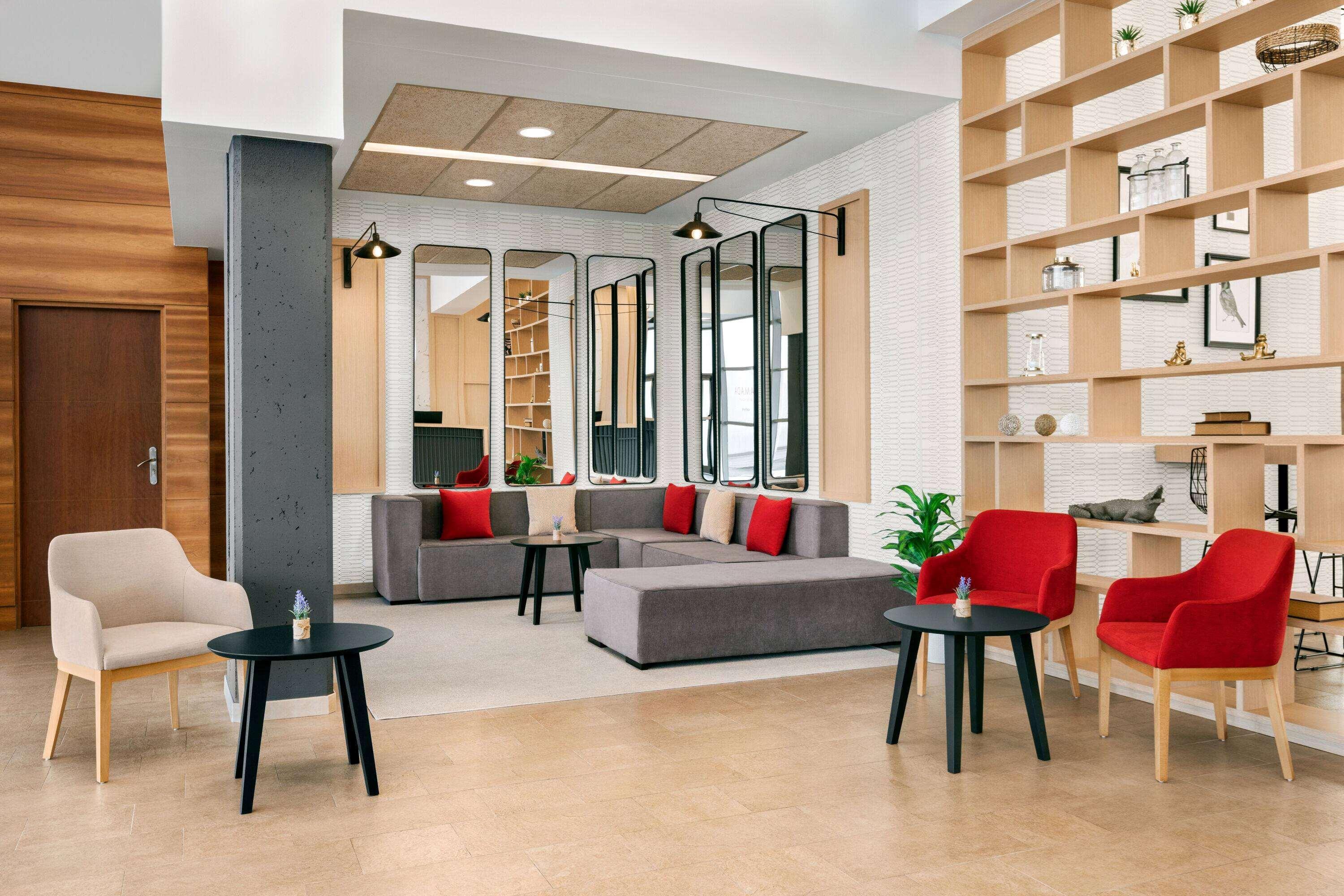 מלון Ramada By Wyndham Madrid חטאפה מראה חיצוני תמונה