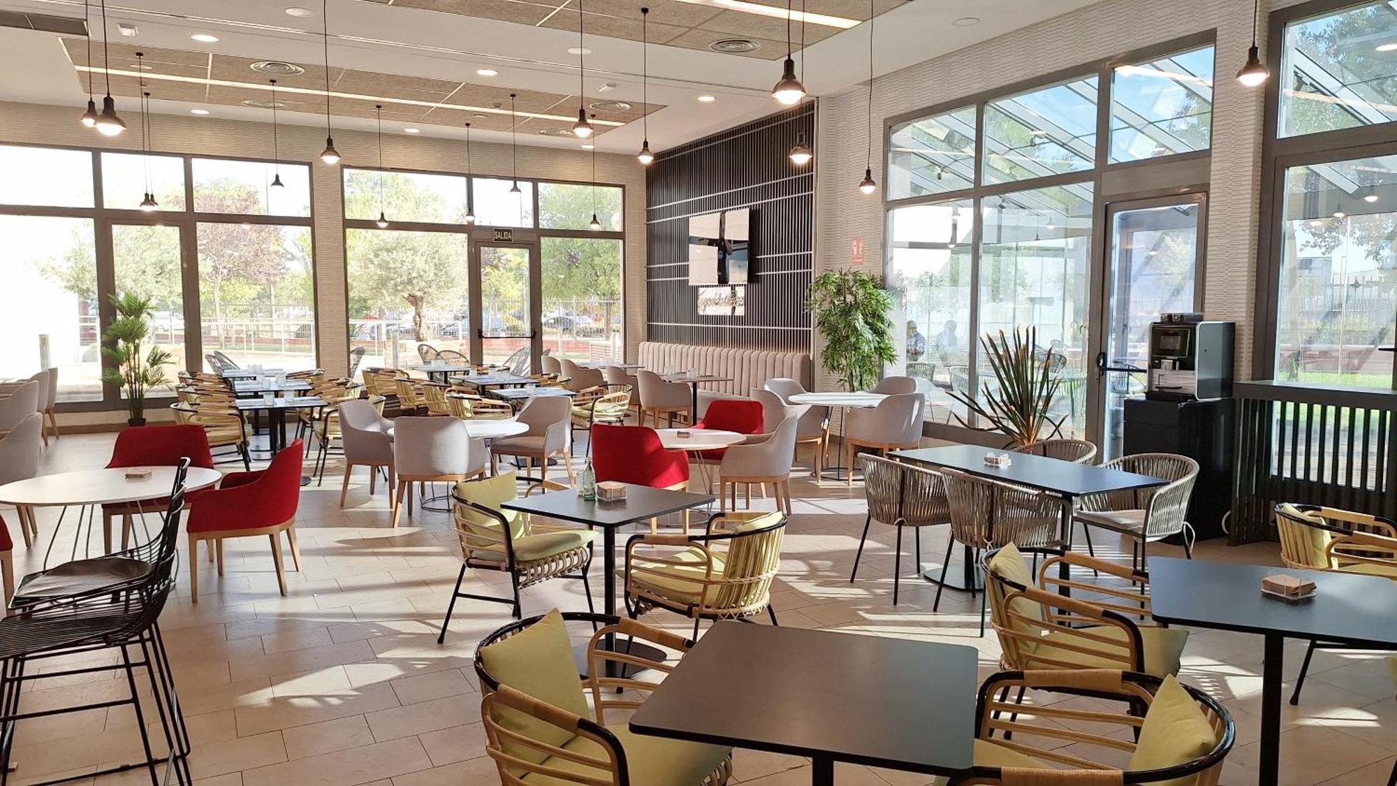 מלון Ramada By Wyndham Madrid חטאפה מראה חיצוני תמונה