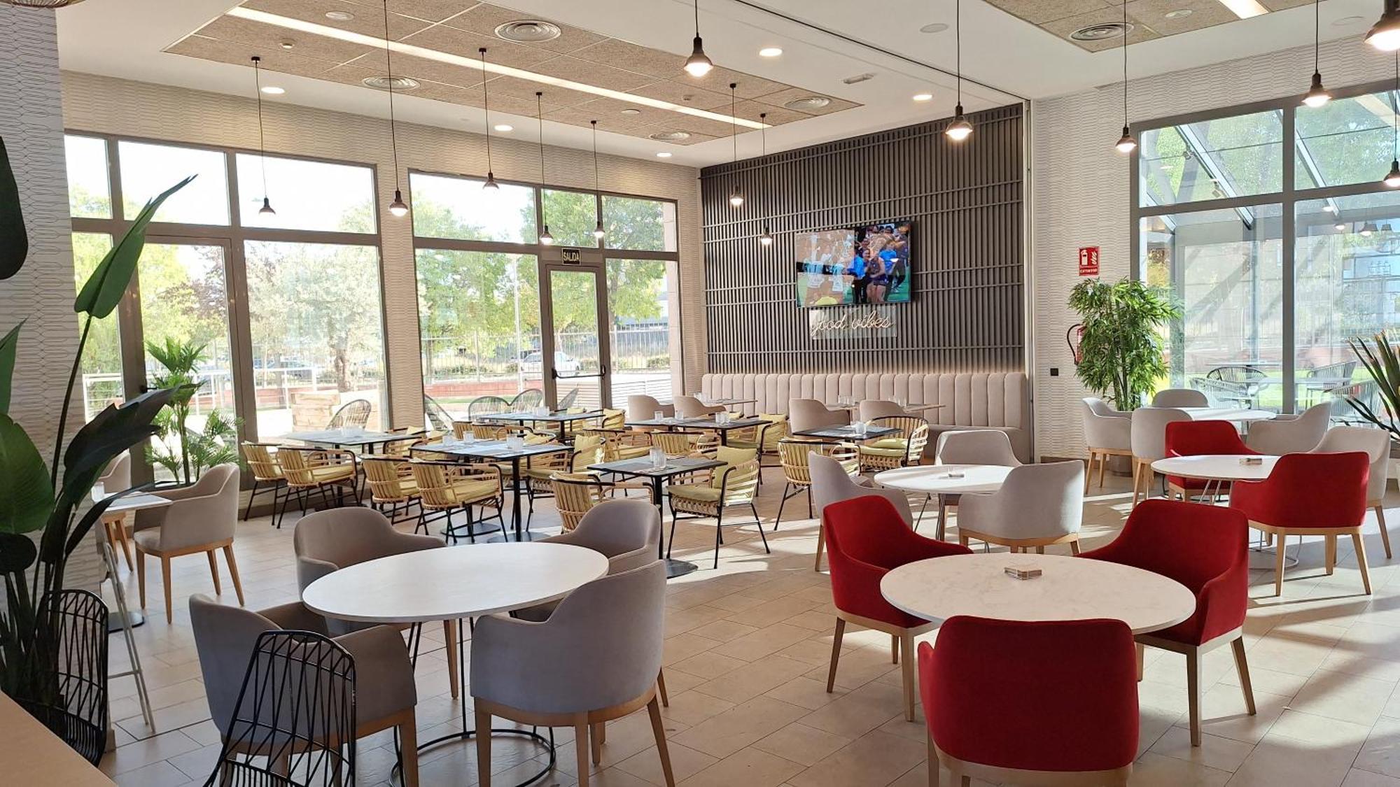 מלון Ramada By Wyndham Madrid חטאפה מראה חיצוני תמונה