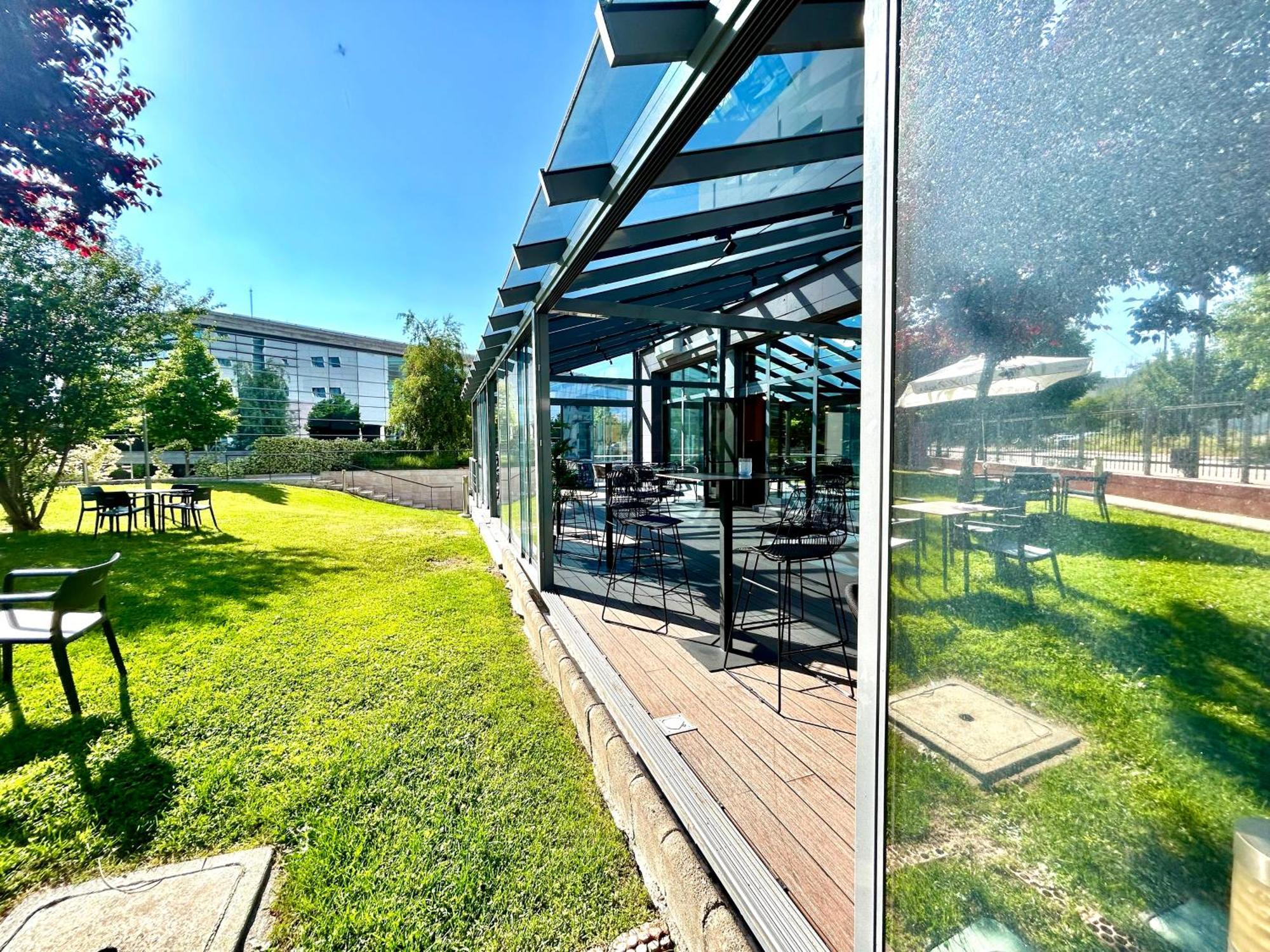 מלון Ramada By Wyndham Madrid חטאפה מראה חיצוני תמונה