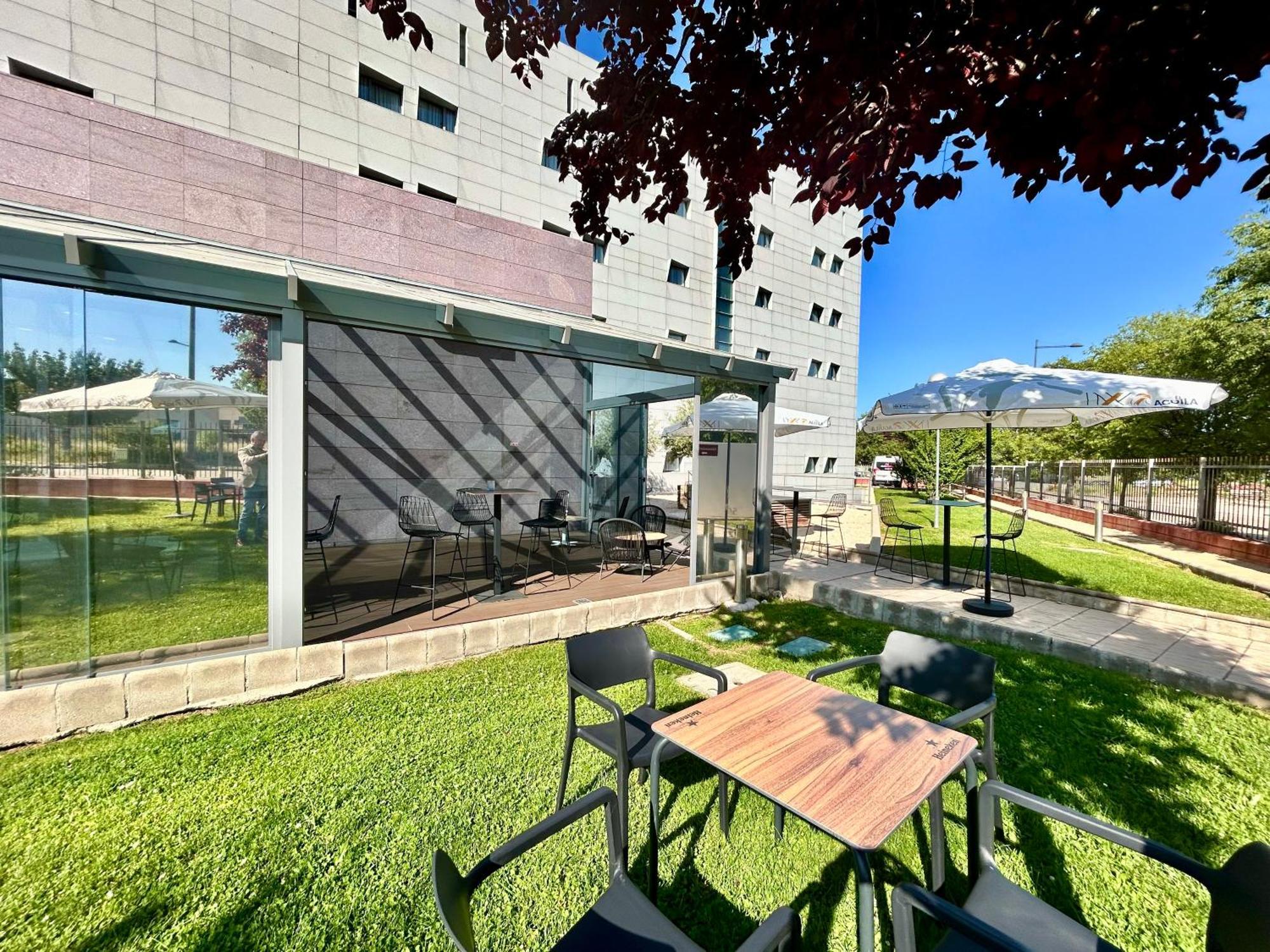 מלון Ramada By Wyndham Madrid חטאפה מראה חיצוני תמונה