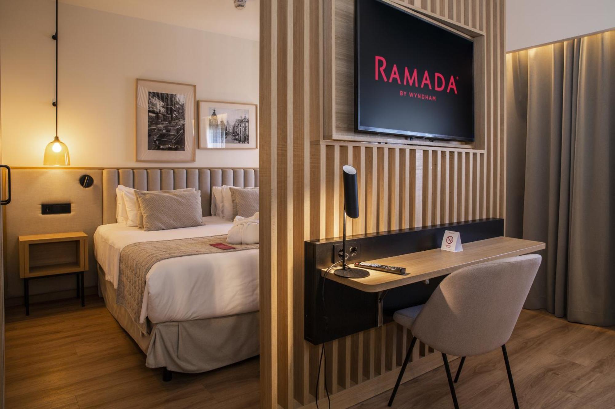 מלון Ramada By Wyndham Madrid חטאפה מראה חיצוני תמונה
